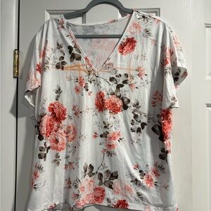 SHEIN Floral V-Neck Short Sleeve Top - White and Pink
